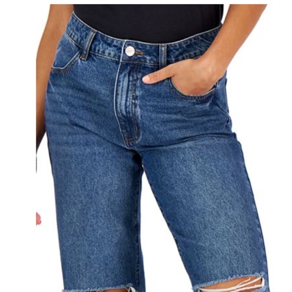 Dollhouse Juniors Distressed Dad jeans - Picture 3 of 13